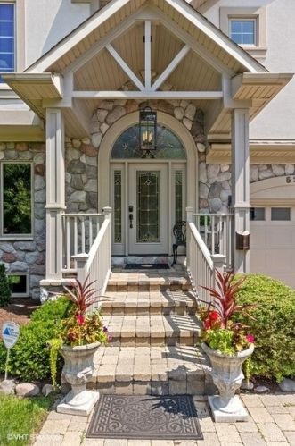 5235 Central Ave, Western Springs, IL 60558-1806