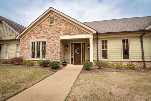 349 Ivey Gate Rdg, Dalton, GA 30720-2498