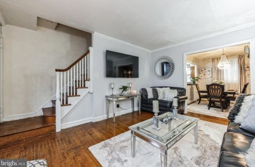 1516 Benner St, Philadelphia, PA 19149-3302