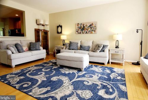 3 Saddle Ln, Erial, NJ 08081-5615
