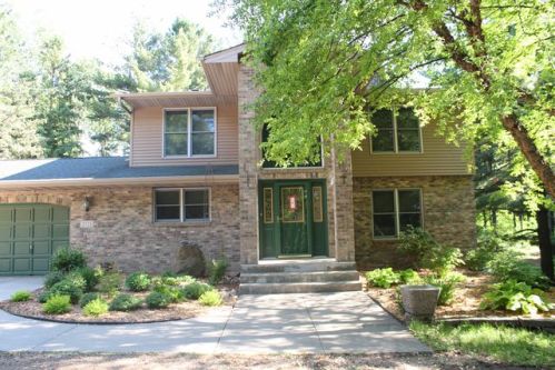 2721 Bailey Rd, Newport, MN 55055-1807