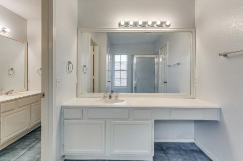 2529 Creekwood Ln, Fort Worth TX  76123-1111 exterior