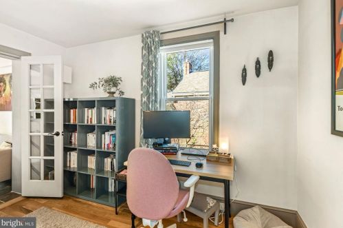 9126 Bradford Rd, Silver Spring MD 20901-4918 exterior