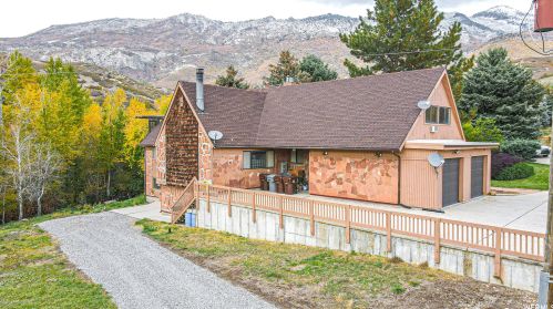 1836 Ft Cyn Rd, Alpine UT 84004-1110 exterior