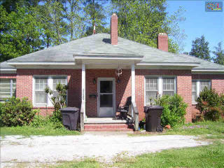 1807 Harper St, Newberry, SC 29108-2803
