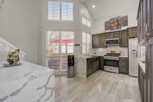 1126 Positano Ave, Anaheim CA  92808-1533 exterior