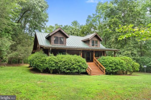 4449 Annette Ct, Boston, VA 22713-4603