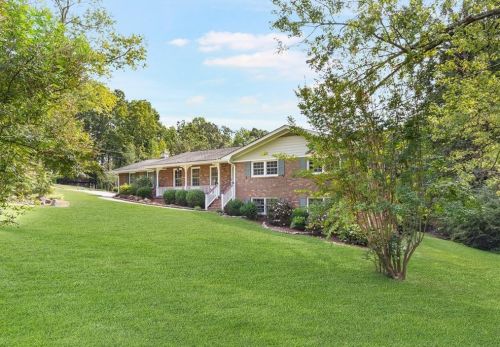 481 Shay Dr, Marietta, GA 30060-5337