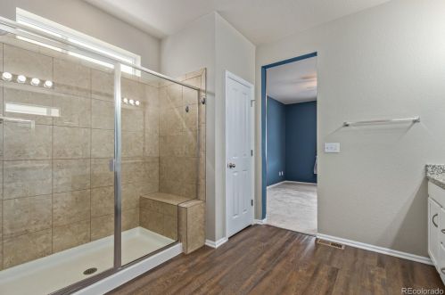 5015 Wenatchee St, Denver CO 80015-6797 exterior