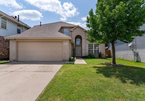 4905 Woodmeadow Dr, Fort Worth TX  76135-1824 exterior