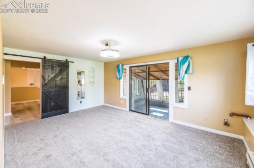 212 Pennsylvania Ave, Woodland Park CO 80863-8822 exterior