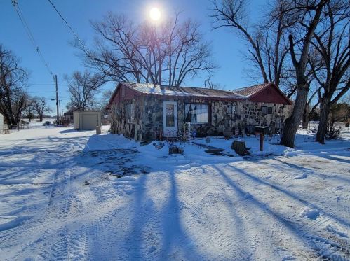 337 11th St, Fort Lyon, CO 81054-1930