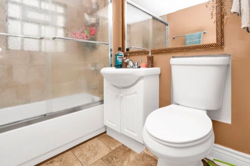 3827 East Ave, Forest View IL  60402-4037 exterior