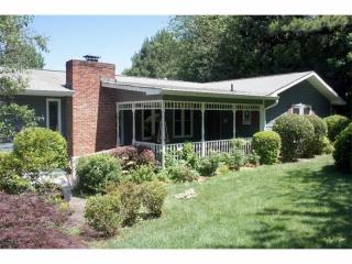5028 Happy Hollow Rd, Atlanta, GA 30360-1650