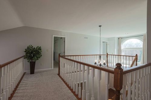 2359 Heather Hill Blvd, Cincinnati OH  45244-2666 exterior