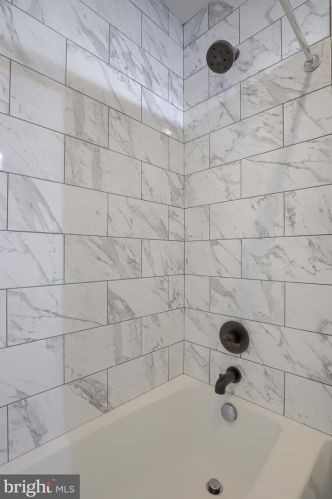 524 Orange St, Lancaster PA  17603-3665 exterior