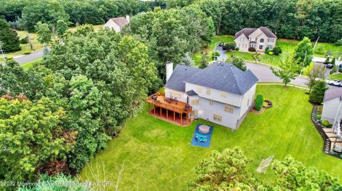 1 Summerhill Ave, Jackson Twp, NJ 08527-4366