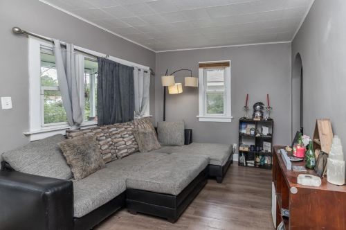 3771 Alabama St, Hobart, IN 46342-1513