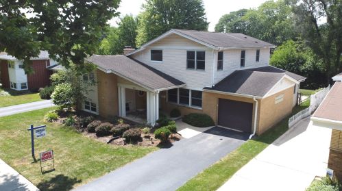 420 Phelps Ave, Arlington Hts, IL 60004-6953