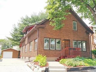 2542 Jefferson St, Minneapolis MN  55418-2840 exterior