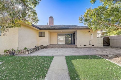 836 Clementine St, Anaheim CA  92805-1801 exterior