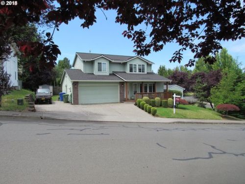 18195 Melissa Ave, Sandy, OR 97055-6341