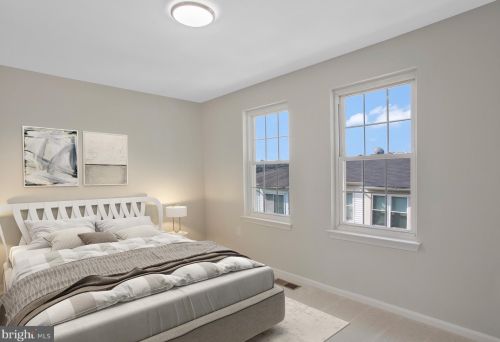 13761 Avonshire Dr, Silver Spring MD 20904-6707 exterior