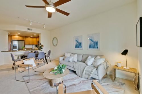 600 Abel St, Milpitas, CA 95035-8689