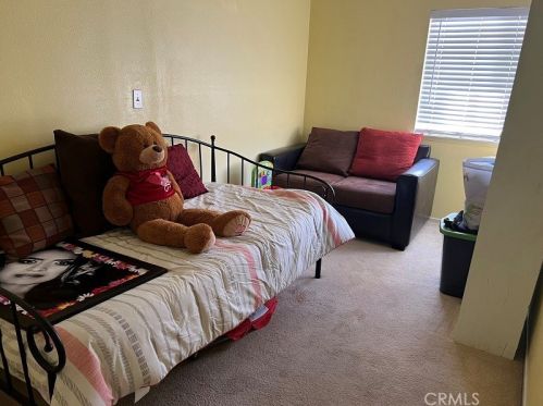 19233 Bergamont Dr, Riverside CA 92508-6275 exterior