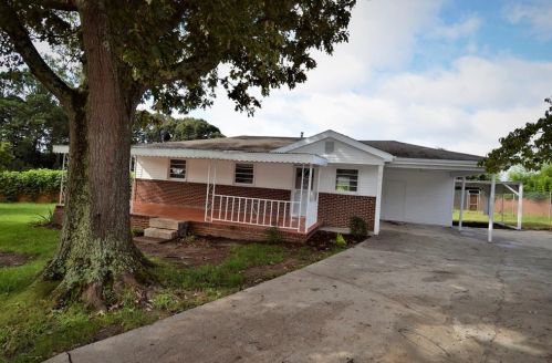 5990 Peco Ln, Austell, GA 30106-3821