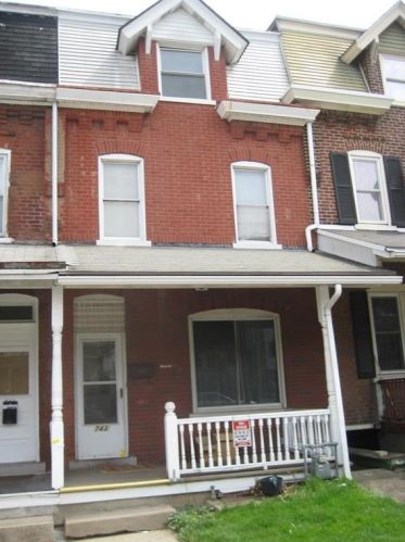 743 4th St, Allentown, PA 18102-1832