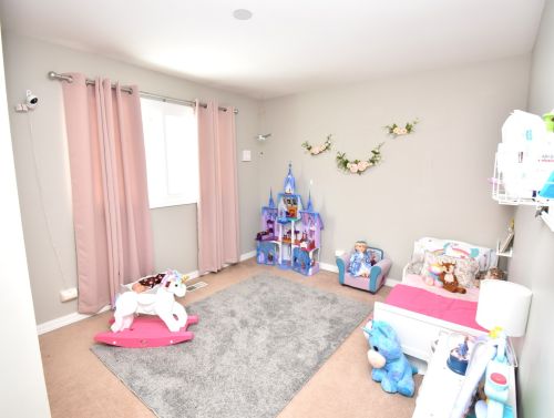 731 Sand Crk Dr, Carol Stream IL  60188-9138 exterior