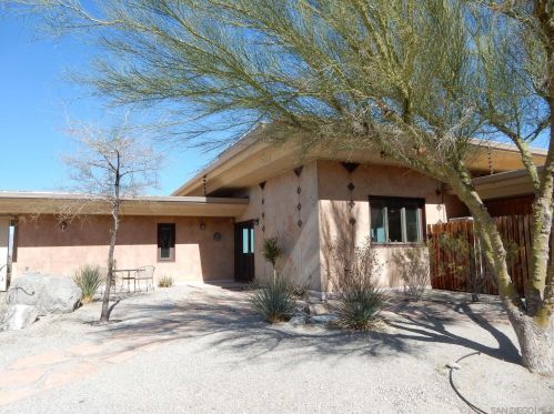 3485 Country Club Rd, Borrego Springs, CA
