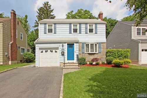 482 Essex Ave, Bloomfield, NJ 07003-2814