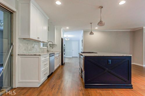 2661 Fleur De Lis Way, Atlanta GA  30360-1203 exterior