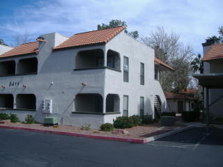 411 Bass Dr, Henderson NV  89014-2155 exterior