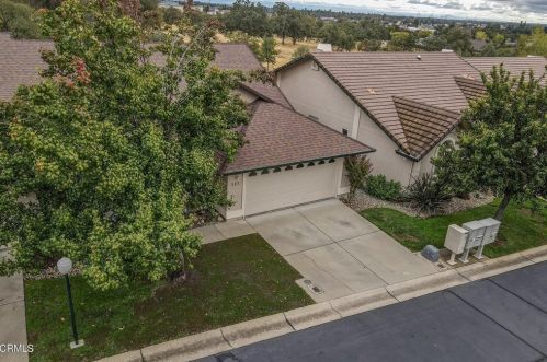 817 Cherryhill Trl, Redding, CA 96003-2834