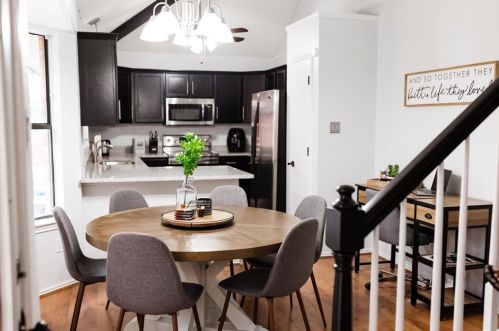 1701 Highgate Pl, Garland TX  75044-6855 exterior