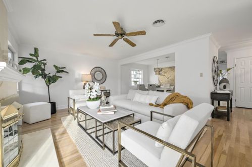 892 Redbird Dr, San Jose, CA 95125-2823