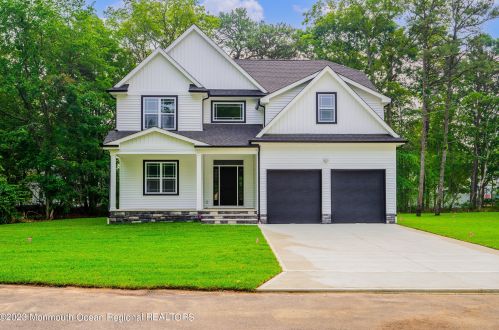 491 Clifton Ave, Berkeley Township, NJ 08721-3467