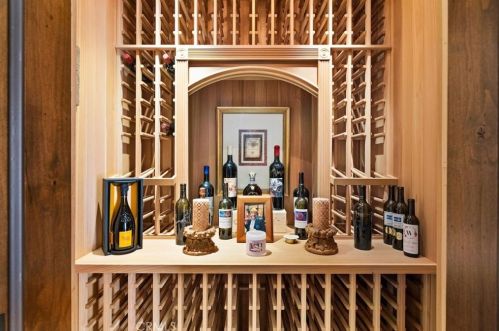 50 Golden Eagle, Irvine CA  92603-0308 exterior