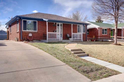 321 Leyden St, Denver, CO 80220-5994