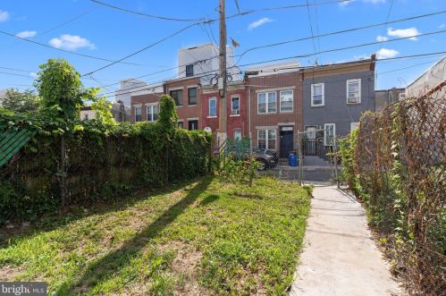 2022 8th St, Philadelphia PA  19122-1304 exterior