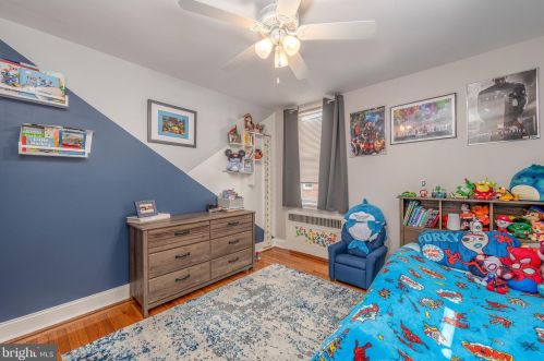 2947 Juniper St, Philadelphia PA  19148-4950 exterior