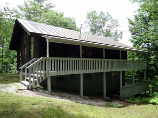 32 Smith Rd, Grahamville VT  05149-9627 exterior