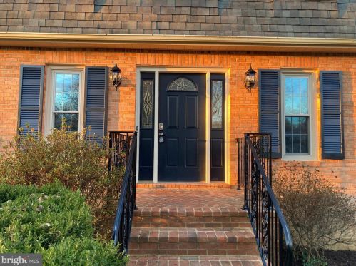 34 Little Creek Ln, Fredericksburg, VA 22405-3621