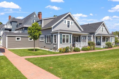 131 State St, Concord, NH 03301-5059