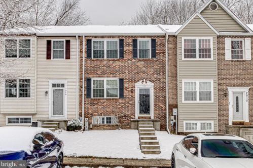 7912 Della Rosa Ct, Riviera Beach, MD 21122-7005