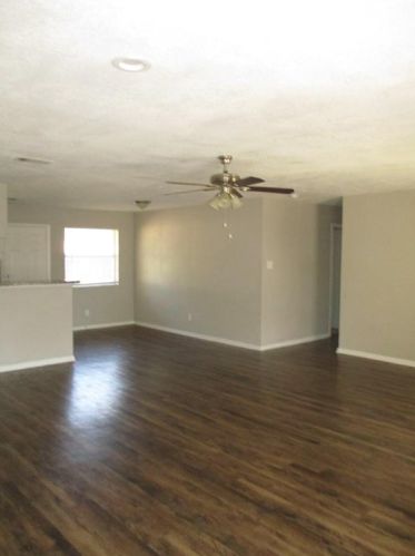 3455 Frosty Trl, Dallas, TX 75241-5904