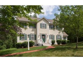 3 Ledgewood Dr, Hudson, NH 03052-2349